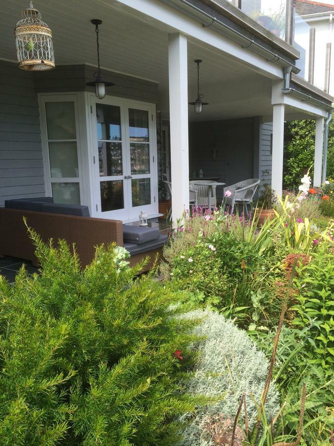 Compass Rose Bed and Breakfast Dartmouth Eksteriør billede